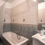 Luka Apartman *